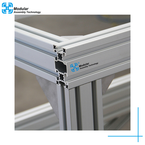 <span class=keywords><strong>Profilé</strong></span> <span class=keywords><strong>en</strong></span> aluminium extrudé PG50 à 4 fentes, <span class=keywords><strong>profilé</strong></span> carré <span class=keywords><strong>en</strong></span> alliage d'aluminium, fournisseur de profilés <span class=keywords><strong>en</strong></span> aluminium à fentes - Product Image 3