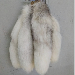 <span class=keywords><strong>Fairy</strong></span> <span class=keywords><strong>Tail</strong></span> Porte-clés Véritable Fourrure Peau Fourrure Porte-clés Pendentif Véritable Queues De Fourrure De Renard En Gros - Product Image 1