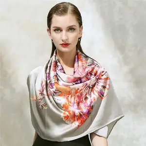 Wholesale China Supplies Satin Women Indian Winter Woven Square Silk Scarf