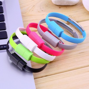 Banda reloj portable USB <span class=keywords><strong>Cable</strong></span> de datos Sync pulsera <span class=keywords><strong>cable</strong></span> de carga para <span class=keywords><strong>Apple</strong></span> <span class=keywords><strong>iPhone</strong></span> 5 5S 6 6 S <span class=keywords><strong>7</strong></span> Plus iPad Air mini - Product Image 1