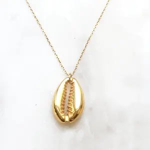 Wholesales 18K Gold Shell Jewelry Pendant in 925 Sterling Silver