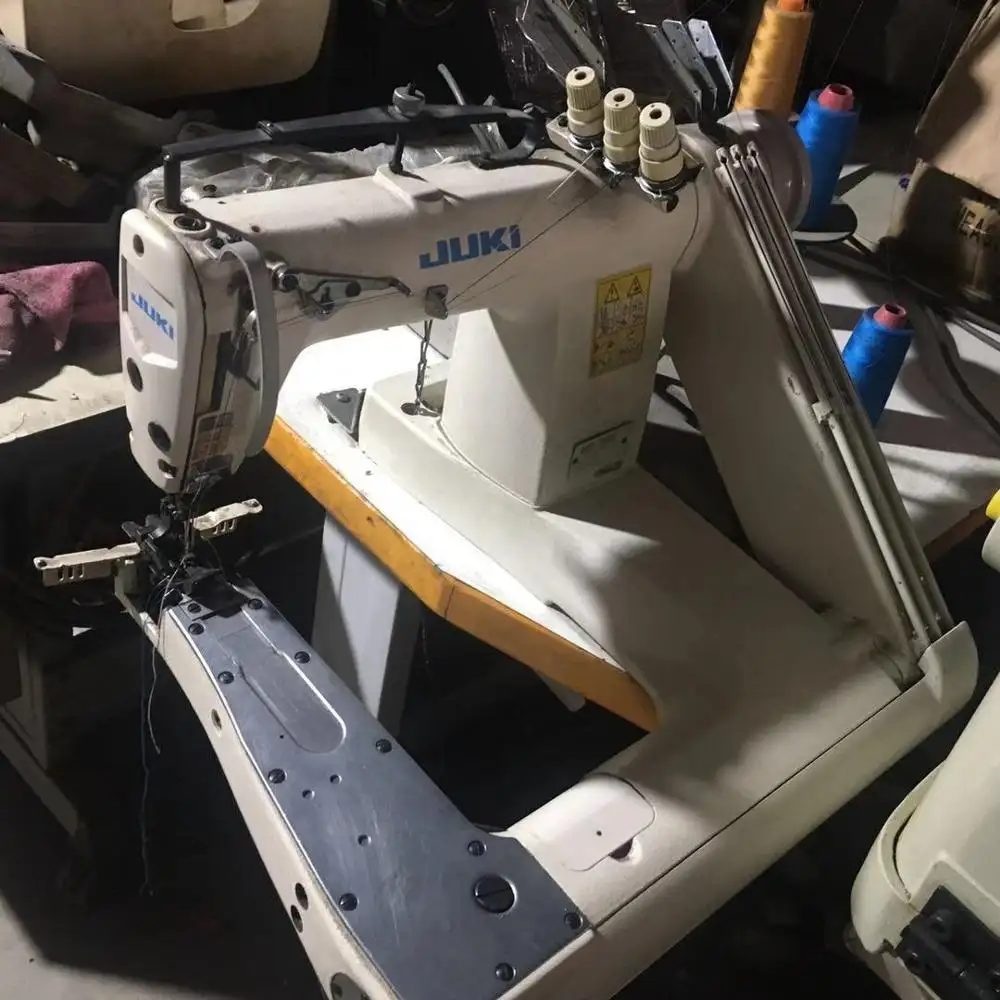 Used JUKI-1261 feed-off-the-arm 2 needle chainstitch sewing machine for thick material