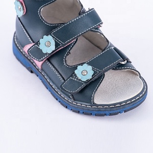 <span class=keywords><strong>Sandali</strong></span> Casual da Ragazza Princepard in Vera Pelle Bianca e Nera con Fodera in Vera Pelle per l'Estate - Product Image 4