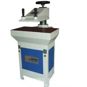 used ATOM Italy swing arm cutting machine for leather hydraulic press 20/25t /30 tom