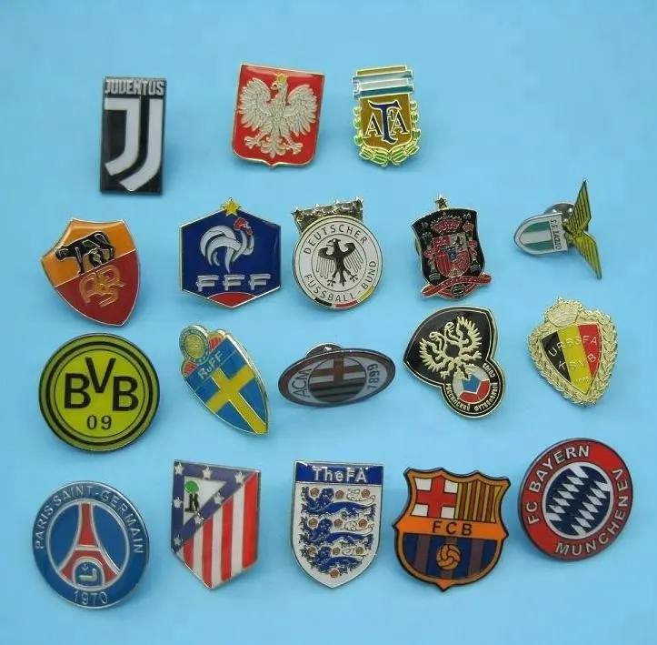 Insignia de PIN de metal de fútbol de club de Europa esmaltada de buena calidad personalizada