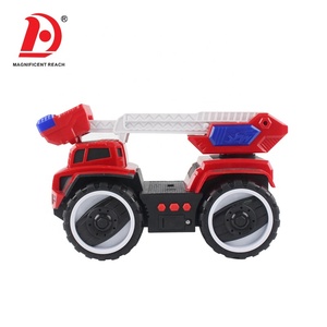 HUADA, neumáticos grandes <span class=keywords><strong>de</strong></span> plástico, Mini escalera <span class=keywords><strong>de</strong></span> inercia <span class=keywords><strong>de</strong></span> fricción, <span class=keywords><strong>camión</strong></span> <span class=keywords><strong>de</strong></span> <span class=keywords><strong>bomberos</strong></span>, coche <span class=keywords><strong>de</strong></span> <span class=keywords><strong>juguete</strong></span> para bebé con luz y sonidos - Product Image 2