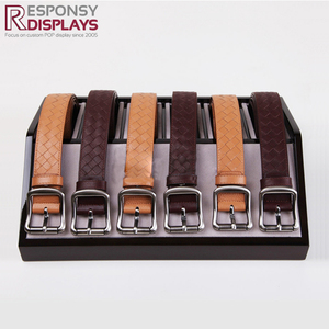 Gỗ Countertop vành đai Rack hiển thị với nhiều lớp kệ cho dây đeo da Bộ sưu tập bán lẻ giới thiệu trong cửa hàng thời trang - Product Image 2