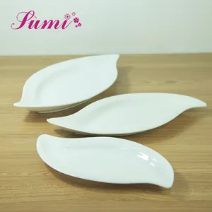 Nhà Máy Cá Nhân Hoá Nhà Hàng Leaf Shape Tấm Trắng Gốm Dinner Set Đồ Ăn