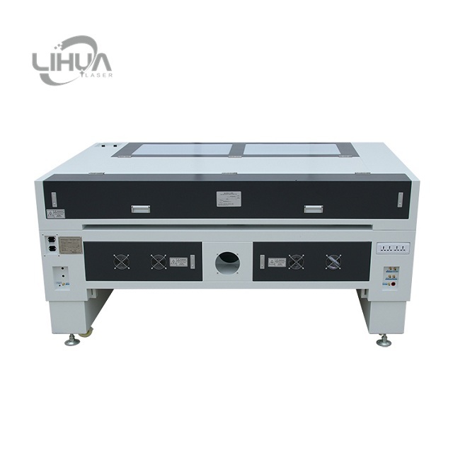 Co2 laser machine pour le tissu de coupe Nike Air Max chaussures laser Co2