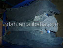 Pantalons en jean bleu usagés 3DAH/3D1 Marque Modèle 1-704 Toutes tailles Fabriqué à Taïwan - Product Image 3