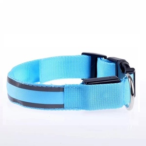 Lueur en gros colliers de chien produits pour animaux de compagnie chien chat collier de chien léger mené - Product Image 2