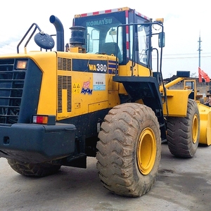 Cargador frontal usado Komatsu WA380 de origen japonés con componente de motor central - Product Image 2