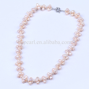 Collar gargantilla de perlas naturales hecho a mano de longitud personalizada - Product Image 2