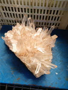 Cụm Tinh Thể Thạch Anh Đá Đỏ Tinh Tế, Đá Khoáng - Product Image 5