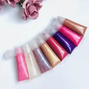 Vegan Lipgloss With Squeeze Bottle Oil Base