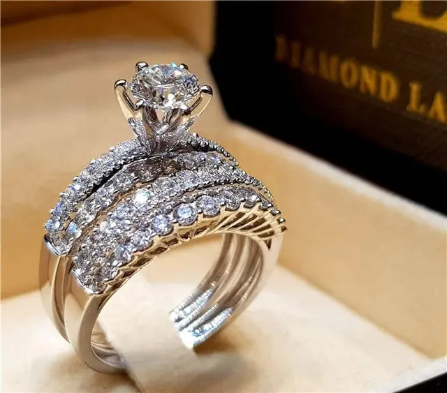 Cute Female Crystal White Zircon Stone Ring Set Luxury Engagement Ring Vintage Bridal Wedding Rings Romantic Offer 30% for Women