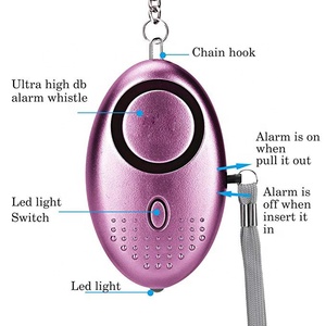130DB Siren Song LED Tragbarer Notfall SOS Sicherheit Selbstverteidigung salarm Schlüssel bund Persönlicher <span class=keywords><strong>Alarm</strong></span> für Frauen Kinder Älteste