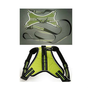 เสื้อกั๊กสัตว์เลี้ยงแนวผจญภัยกลางแจ้งสะท้อนแสงพร้อมที่จับที่รองเบาะผ้าอ๊อกซ์ฟอร์ดที่หนีบด้านหน้านุ่มเดินสัตว์เลี้ยงชุดสายรัดสุนัขขนาดใหญ่ - Product Image 1