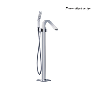 Popular oro cepillado independiente grifos <span class=keywords><strong>de</strong></span> montaje en piso bañera grifo con <span class=keywords><strong>ducha</strong></span> <span class=keywords><strong>de</strong></span> mano - Product Image 2