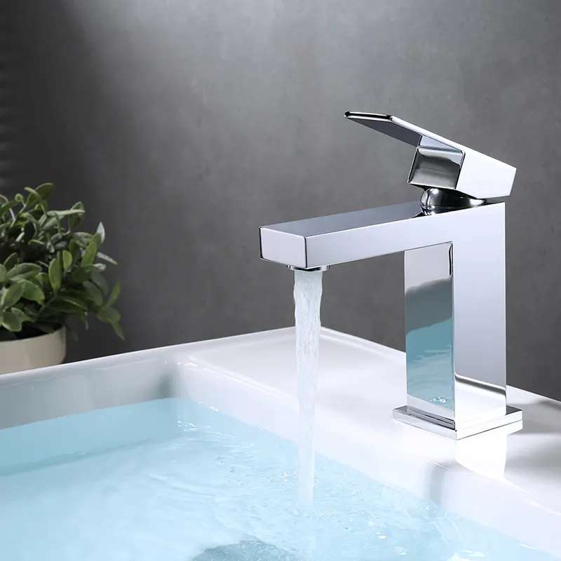 Aquacubic Watersense Cupc Certified Square Solid Brass Chrome Plated Bathroom Basin Faucet Tap in stock