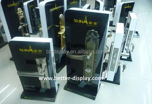 Custom Acryl Deurslot Display Stands