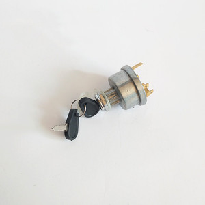 Pièces <span class=keywords><strong>de</strong></span> <span class=keywords><strong>tracteur</strong></span> M83060 Interrupteur <span class=keywords><strong>de</strong></span> <span class=keywords><strong>démarrage</strong></span> à clé <span class=keywords><strong>de</strong></span> <span class=keywords><strong>tracteur</strong></span> utilisé pour Massey Ferguson - Product Image 1