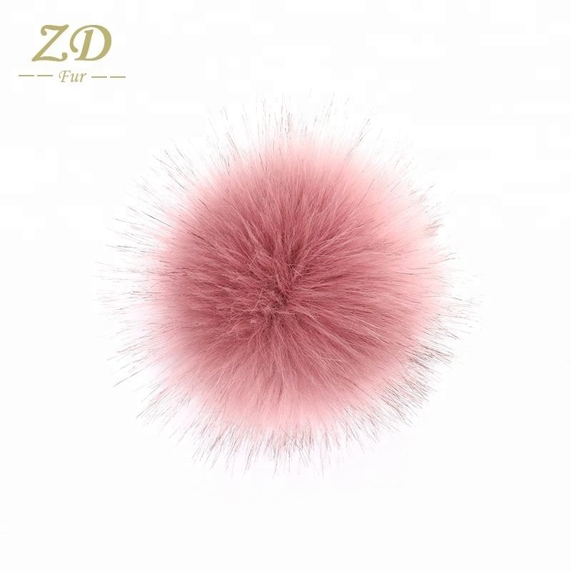 Wholesale Handmade Plush Faux Fox Animal Fur Pompoms