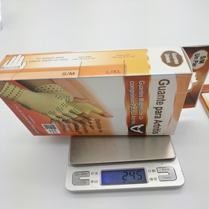 Diskon Besar Sarung Tangan Terapi Magnetik Kompresi Mendukung Penyembuhan Sendi Ukuran Reguler - Product Image 6