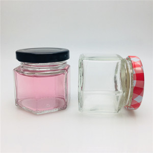 Mini <span class=keywords><strong>pot</strong></span> à <span class=keywords><strong>confiture</strong></span> en verre hexagonal <span class=keywords><strong>de</strong></span> 40 ml, <span class=keywords><strong>pot</strong></span> à miel avec couvercles noirs, vente en gros, sans plomb - Product Image 4