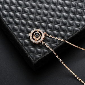 Novità 2024 Collana Cuore con Messaggio in 100 Lingue 'TI AMO' Ricordo d'<span class=keywords><strong>Amore</strong></span> - Product Image 6