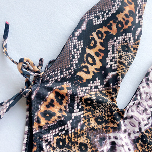 Traje de Baño de Verano para Mujer 2019, Personalizable, de Una Pieza, Espalda Descubierta, Cuello Halter en V - Product Image 4