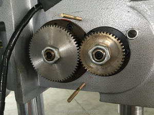 DK-I <span class=keywords><strong>M8</strong></span> Engrenage Horizontale Automatique Taraudeuse - Product Image 2