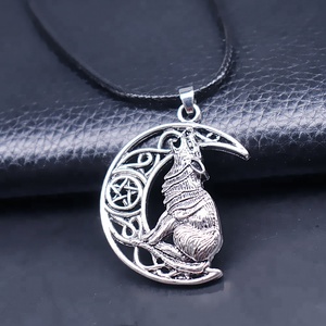 Vendita calda stile Vintage perla quadrata in acciaio inossidabile catena in metallo <span class=keywords><strong>luna</strong></span> lupo ciondolo collana Wiccan gioielli religiosi personalizzati - Product Image 2