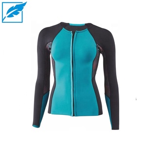 Женский укороченный гидрокостюм - Product Image 6