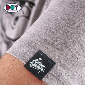 Nouvelle conception, étiquettes tissées à coudre, logo de marque personnalisé, pli central, étiquette de col pour accessoires vestimentaires - Product Image 2