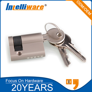 Latón pulido mini media cilindro de la cerradura - Product Image 2