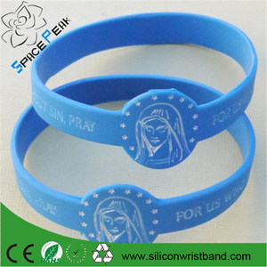 Braccialetto in silicone con medaglia di san benedetto di Nursia braccialetti in gomma santa di gesù