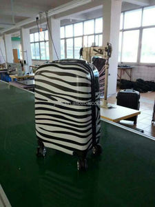Maniglia retrattile stampa PC custodia rigida <span class=keywords><strong>bagaglio</strong></span> <span class=keywords><strong>a</strong></span> ruote <span class=keywords><strong>bagaglio</strong></span> aeroportuale trolley in alluminio <span class=keywords><strong>borse</strong></span> per bagagli <span class=keywords><strong>a</strong></span> <span class=keywords><strong>mano</strong></span>