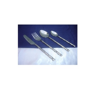 Stainless Steel Portable Fancy Cutlery <b>Set</b> of 4 Pieces Designer Classic Look Vintage Antique <b>Flatware</b> <b>Set</b> Tabletop Cutlery <b>Set</b> - Product Image 3