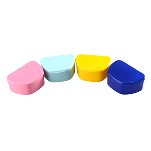 Directo de fábrica al por mayor de encargo dentadura boca <span class=keywords><strong>dientes</strong></span> <span class=keywords><strong>falsos</strong></span> plástico retenedor de ortodoncia dental caja - Product Image 5