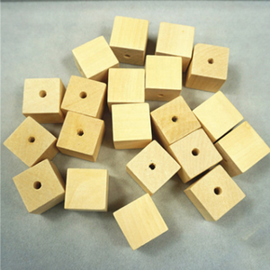 Hochwertige natürliche unvollendete 12 - 30 Mm Bulk Holz würfel blöcke Flache quadratische Holz perlen - Product Image 3