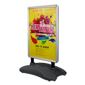 Soporte de exhibición para carteles resistente al viento A1, soporte a base de agua, letrero de pavimento con ruedas, color negro - Product Image 4