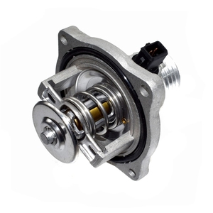 Thermostat Du Liquide De Refroidissement Du moteur L'assemblée Pour BMW E39 <span class=keywords><strong>E38</strong></span> 535i 540i <span class=keywords><strong>735i</strong></span> 735iL 740i 740iL M62 4.0L V8 11531437526 11531704324 - Product Image 3