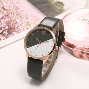 Montres-bracelets pour femmes en cuir tendance WJ-7916, bon marché, jolies montres pour jeunes filles, montres pour femmes avec bracelets, verre en alliage chinois, 32g - Product Image 4