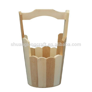 barato y bonito sólido cubo de madera con mango de madera - Product Image 6