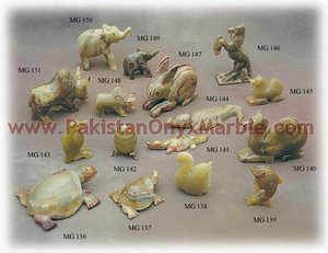 Delfín, oso, ratón, conejo, Rana, Tortuga, Cisne, elefante, búho, pescado, perro, gato, camello, loros, ardilla - Product Image 1