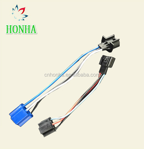 Nuova Presa Adattatore di Conversione HA CONDOTTO il Faro H13 9003 per <span class=keywords><strong>H4</strong></span> 9008 Cablaggio Cavo <span class=keywords><strong>H4</strong></span> Del Faro Connettore Presa Fusibile - Product Image 2