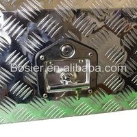 Boîte à outils extérieure en aluminium à motif damier personnalisée pour camion, remorque, ouverture latérale, étanche, anti-poussière, capacité de stockage de 200 L