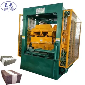 Kleine Thermische Geïsoleerde Eps Cement Hol Blok Machine (Huarun Tianyuan Fabriek) QTJ4-30