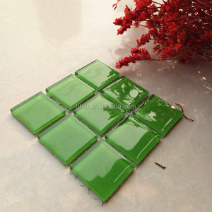 <span class=keywords><strong>Piastrelle</strong></span> di cristallo 4mm 5mm 6mm spessore <span class=keywords><strong>20x20</strong></span> 40x40 mosaici colore solido verde blu bordeaux bianco bianco scintillante tessere di mosaico di vetro - Product Image 2